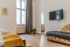 Cozy 3BR Apartment Near Wiener Stadthalle