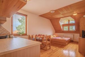 Oblak Estate Apartments