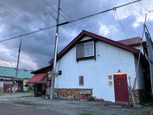 MOTORYOKAN Guesthouse & Cafe