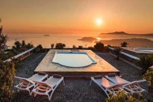 Ananda Retreat Santorini Greece