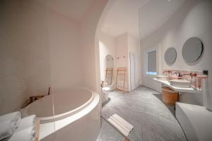 69 Resort & Beach Club by Loccal Collection, Labuan Bajo