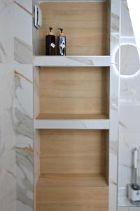 Aphrodite s cozy house