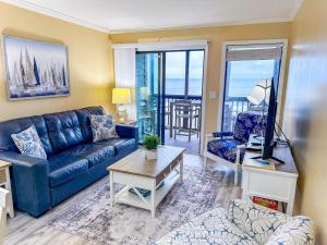 Tilghman Beach and Racquet Club 323