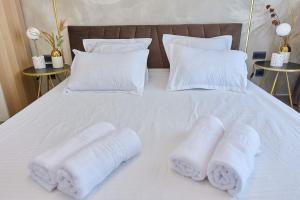 Elite Beachfront Apartament by Casa del Mar