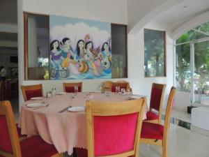 Tilko Jaffna City Hotel