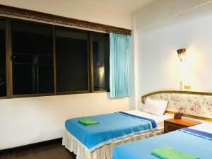 โรงแรมรอยัลจอมมณี เฮอริเทจ