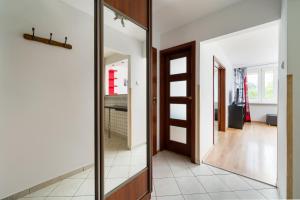 Rondo ONZ Downtown Apartment by BookingHost