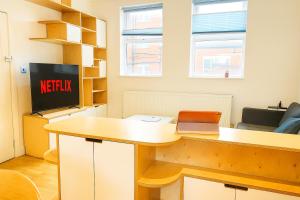 The Quiet City Escape 2 bedroom, 1 Bathroom