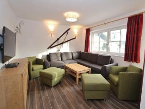 Modern chalet with sauna near ski area in Saalbach-Hinterglemm Salzburgerland