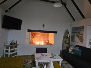 R&R on Chlamys Langezandt Fishermans Village