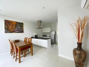 Modern House Near The Beach