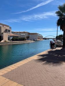 cosyT2plage 200m jardin et climatisation