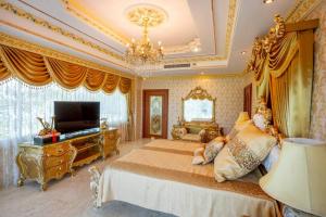 Two bedrooms Penthouse Seaview Rawai Beach Phuket by Benya Group - Free Airport Pick Up