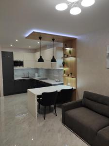 Люкс Апартаменти в центрі міста