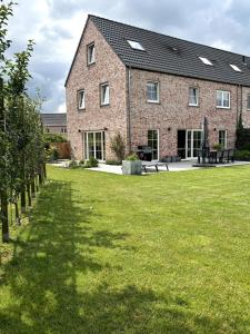 Brabant house with pool