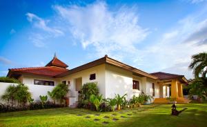 Luxury Pool Villa - Sawan - 4 Bedroom