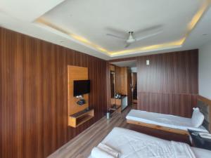 Dolphin Peaceful Location Resort