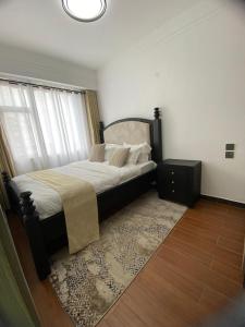 Modern 1 BR City views Kilimani 12th floor Luxury