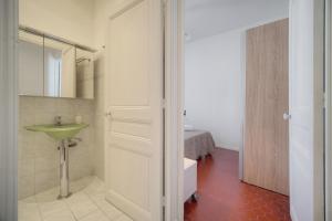 Chic 2 Pieces BALCON, HOCHE-HYPERCENTRE A1B162