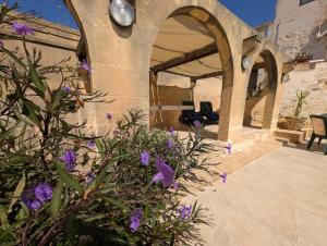 Gozitan Charm in Xaghra with Pool