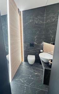 Spa Apartament Wisła prywatna sauna i wanna z hydromasażem