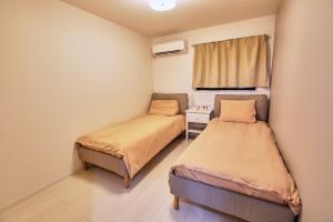 Near Umeda , New 3-Story House , Family Friendly , Up to 6 Guests