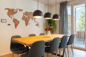 Scenic Holiday Apartment with Balcony Views