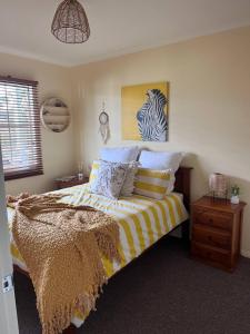 Pet friendly beach cottage in Victoria