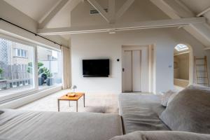 Villa Euphrosina boutique verblijf met verwarmd zwembad, sauna, vlakbij het strand van Oostende