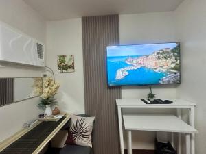 16Q Mesaverte Unit in city near SM