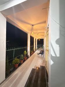 Valley vibes by bahugunas den