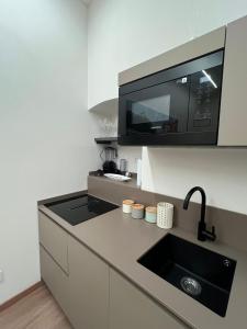 WELCOME RIVIERA- Mazzini 77 con WIFI, condizionamento in ogni stanza, parcheggio a pagamento 15euro al giorno da prenotare in anticipo