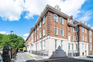 For Students Only AXO Waterloo Ensuite Rooms in London