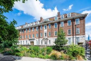 For Students Only AXO Waterloo Ensuite Rooms in London