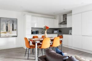 Spacious 3BR Home for 7 Near ExCeL & O2 Arena