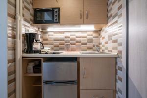 Alimos Deluxe by the sea