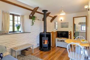 Finest Retreats - Rowella Cottage