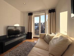 2 Bed, 2 Bath Apartment by Accommodation Windsor