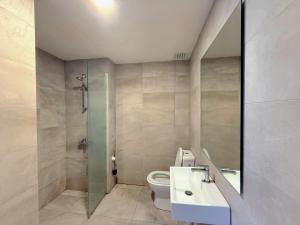 2BR Modern High-Floor with Balcony Near LRT Sri Rampai