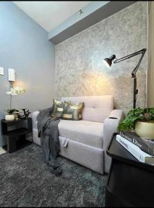 Sakura Suite at Shore 2