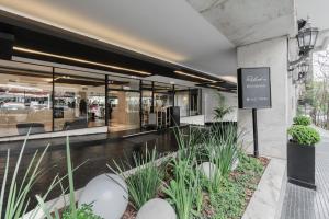 Feirs Park Hotel & Rooftop