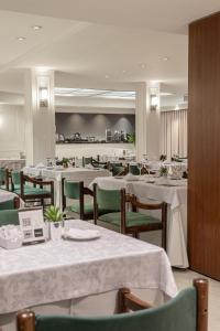 Feirs Park Hotel & Rooftop