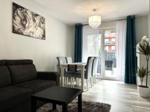 Czartoryskiego Apart - Self Check-In 20h - Parking &Lift & 50m Terrace