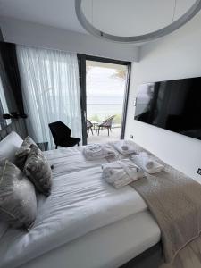 LUX - Bath with a Baltic View Rewal - SPA Access