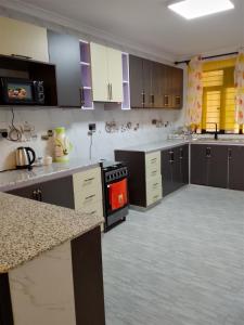 Moonshine walkers furnished apartments