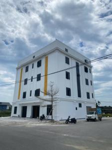 Hotel Hưng phát 3 có Sạc Vinfast