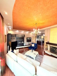 Luxury Villa Apartment - City Center