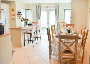Skellig Fuchsia Lodge Ballinskelligs by Trident Holiday Homes