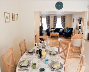 Skellig Fuchsia Lodge Ballinskelligs by Trident Holiday Homes