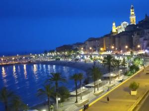 Superbe 2P au 5ème étage avec terrasse face à la mer et parking privé - Menton, Garavan - FR-1-196-293